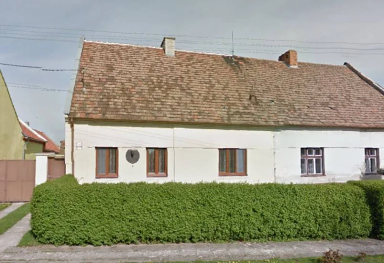 Rodný dom Gejzu Dusíka v Závare